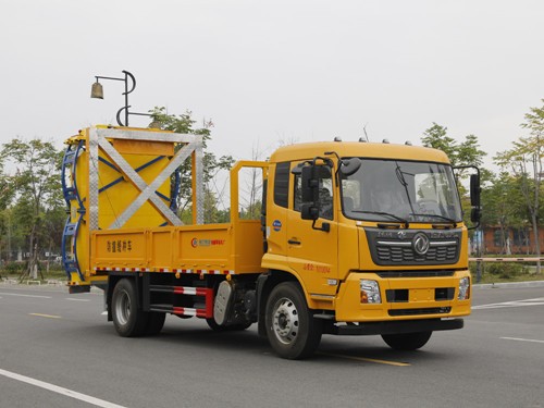 东风天锦防撞缓冲车